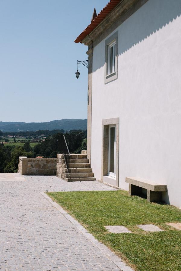 Linden Tree House A And B Apartment Caldelas Exterior photo